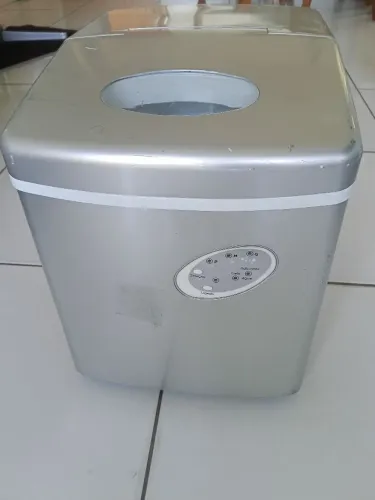 máquina de gelo 
