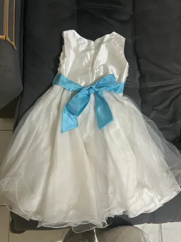 Vestido de festa de criança