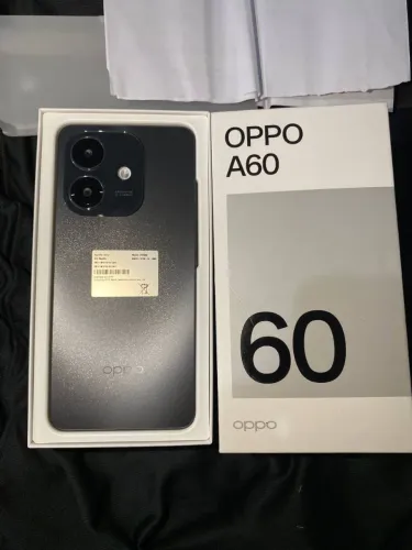 Smartphone OPPO A60! 256GB 8GB de RAM. 