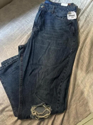 Calça Mom Jeans feminina C&A tam. 46 nova, nunca usada, ótima qualidade!