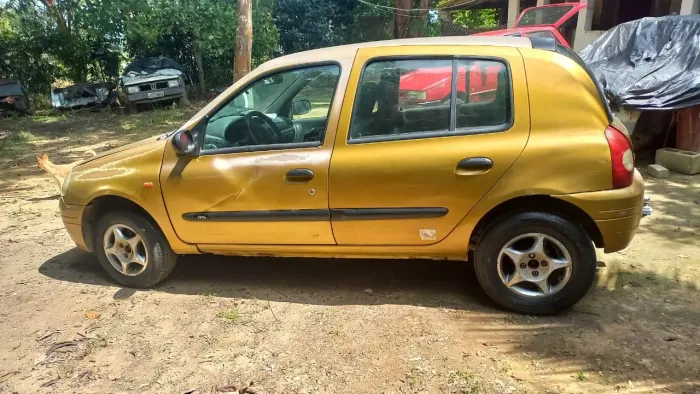 Renault Clio RN 1.6 5P 2000