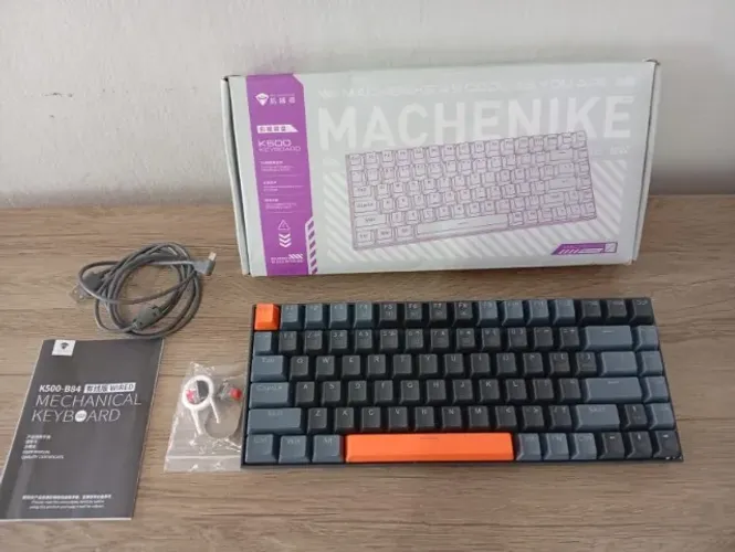 Teclado Mecânico Machenike K500 (Para Peças ou Reparo)