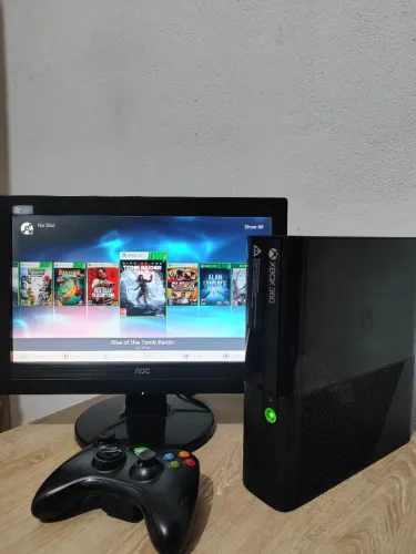 Xbox 360 Super Slim + HD com Jogos + Controle Original