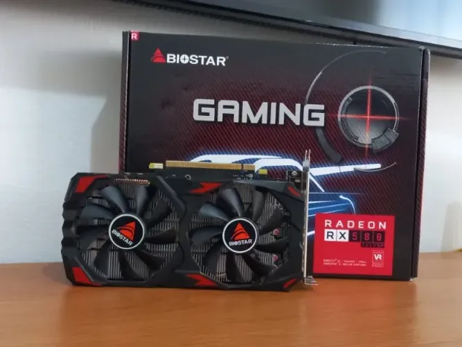 Placa de Vídeo AMD Radeon RX580