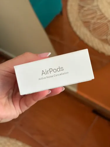 Airpods 4