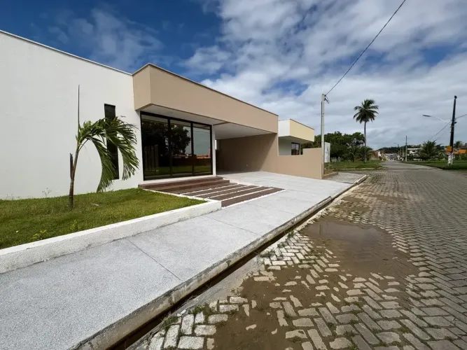 Condomínio Del Mar Imóvel para venda possui 184m2 com 3 quartos em Centro - Paripueira -