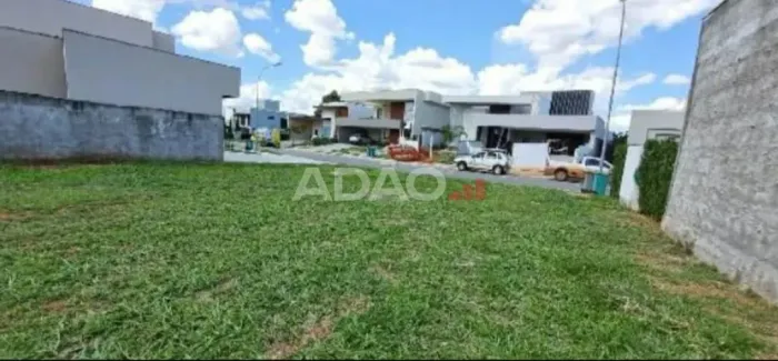 Lote no Condomínio Residencial Portal do Sol Green