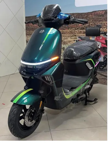 Scooter Elétrica Hitway DM3 1000W | Sem CNH | Sem IPVA | Garantia