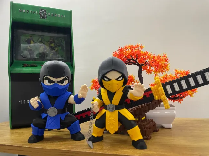 Figuras colecionáveis, SubZero e Scorpion. Impressões 3D.