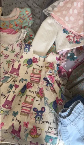 Lote de roupa infantil 3/4 anos