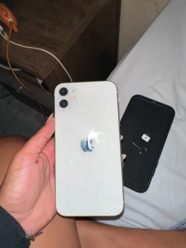 Vendo iPhone 11
