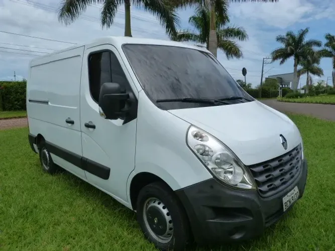 Master  Furgão L1H1  REVESTIDO COM FIBRA