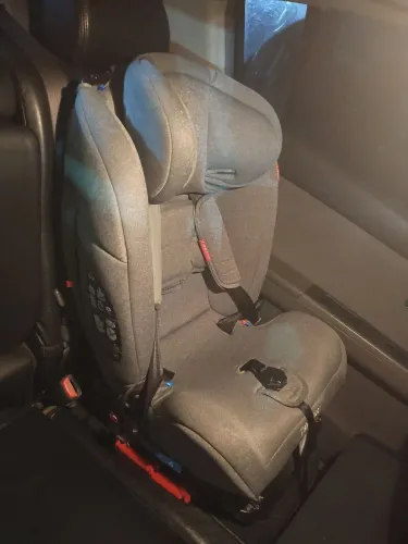 Cadeirinha para carro / assento infantil 