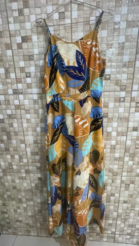 Vende-se roupas