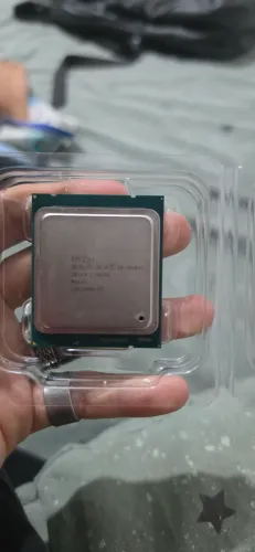 Processador Xeon E5-2630 V2