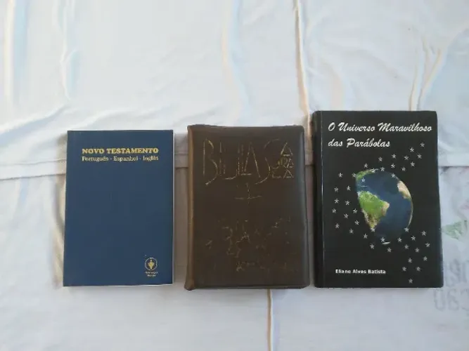 Bíblia Sagrada, Exemplar da década de 1980.