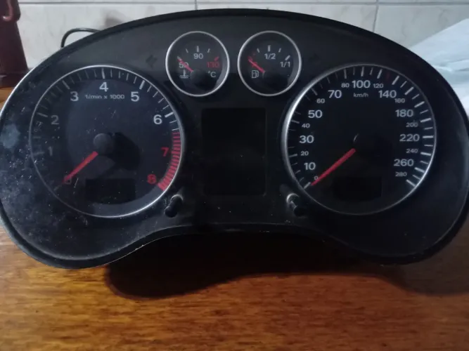 Painel do audi A3 pra vender hoje só 300$