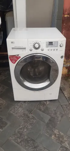 Máquina lava e LG com defeito