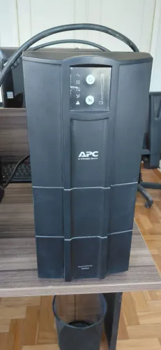NOBREAK 3000VA APC SMART-UPS SENOIDAL SMC-3000XLI-BR 220V