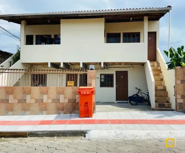 Casa à venda na praia do Campeche SC