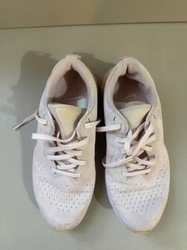 Tênis nike rosa p/ treino ou corrida