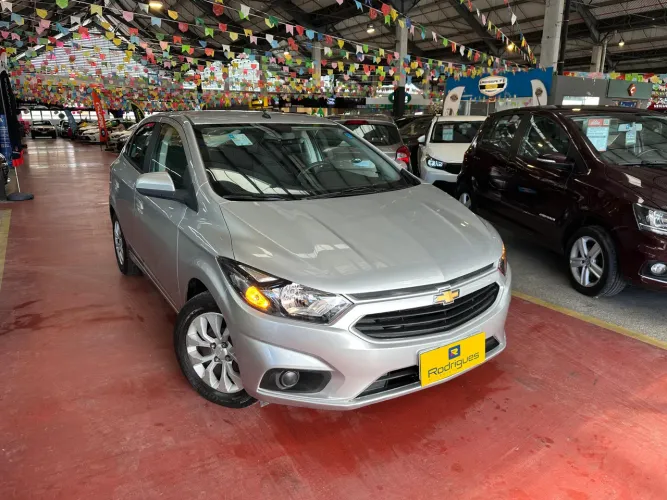 Chevrolet Onix Hatch LT 1.4 8V Flex Power Aut. 4P 2018