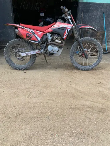 CRF 230 2008 À VENDA