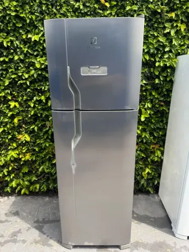 Geladeira Electrolux Frost Free inox( entrego)