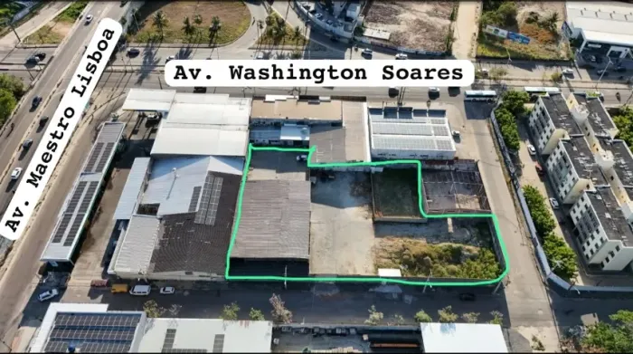 Galpão c/ 2.610m2 na Av. Washington Soares c/ Maestro Lisboa