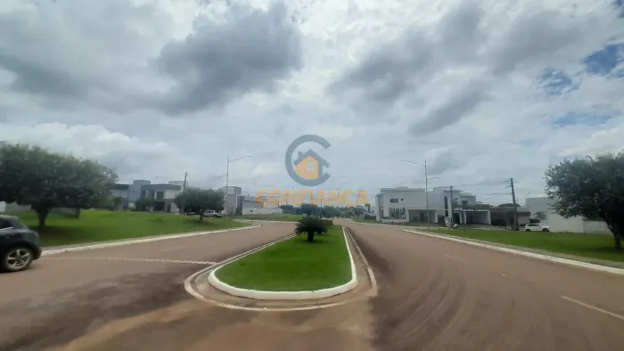CONDOMINIO VERANA - Terreno à Venda no Condomínio Verana - Apto a Financiamento