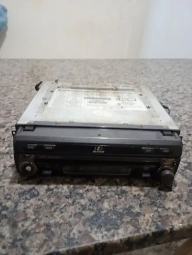 Som automotivo com dvd portátil