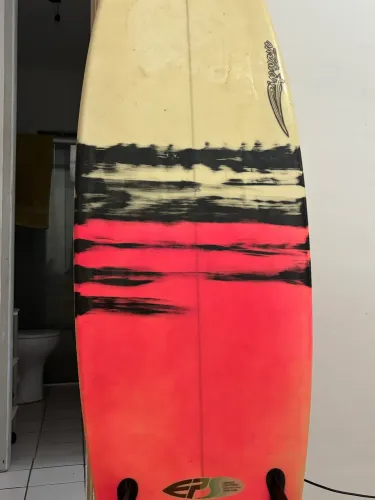 PRANCHA DE SURF PERSONALIZADA - usada