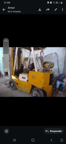 Vendo uma Empilhadeira Yale 2,,5 ton gás