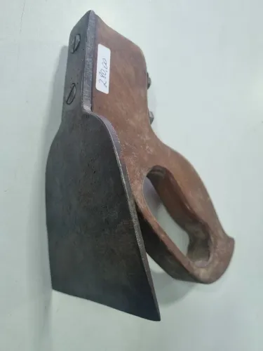 Antiga ferramenta para madeira