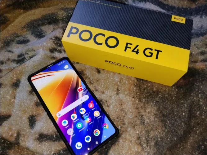 Celular GAMER POCO F4 GT NFC, 256GB, 16GB RAM, 4K...