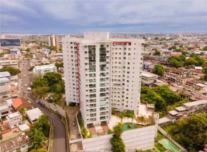 Apartamento com 3 quartos à venda em Centro - AM