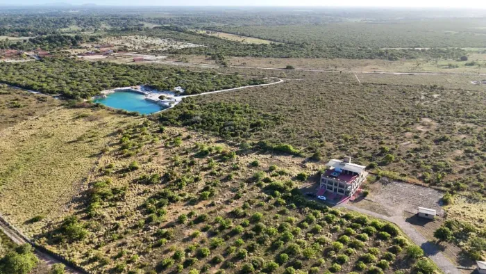 Fazenda para Venda em Pindoretama, Pratiús, 7 dormitórios, 7 suítes, 8 banheiros, 20 vagas