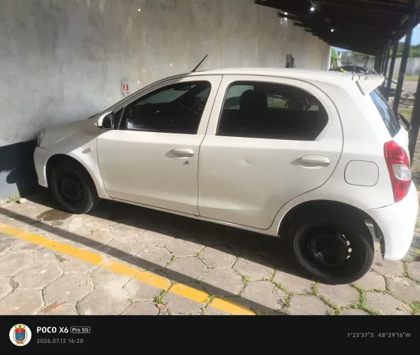 Toyota Etios X 1.3 Flex 16V 5P Mec. 2019