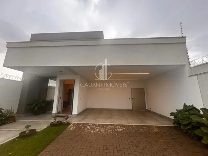 CASA DE 03 QUARTOS MOBILIADA À VENDA POR R$ 1.520.000,00 NO JARDIM CURITIBA I EM SINOP/MT
