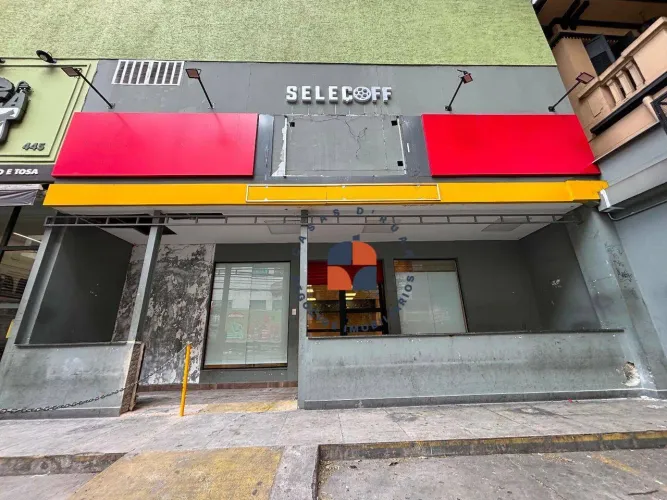 Oportunidade única em frente do Shopping Bourbon