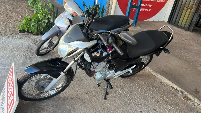 Vendo 150 start ano 2015 valor 11.500,00