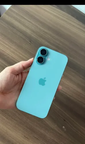 IPHONE 16 