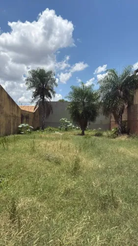 Terreno no Bairro Tiradentes