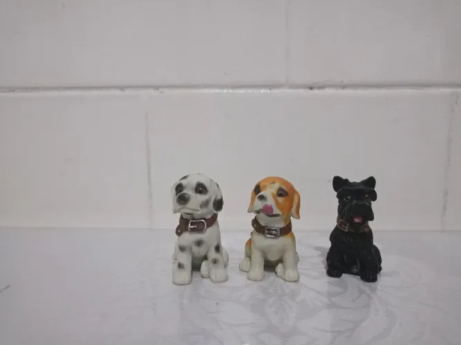 Coleção de Mini Cachorrinhos Brinquedo