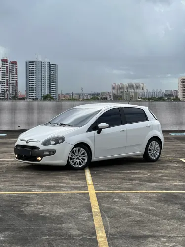 Fiat Punto Essence SP Dualogic 1.6 Flex 16V 2016