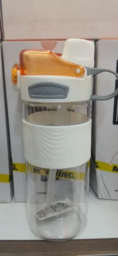 Garrafas térmica para academia e infantil