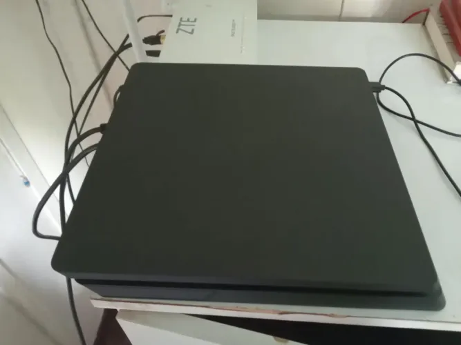 PS4 slim