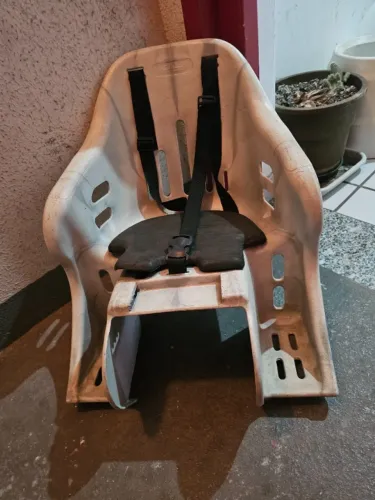 cadeirinha infantil traseira bicicleta 