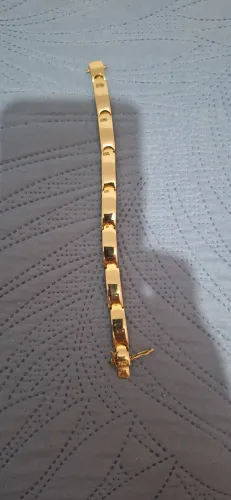 Bracelete de moeda antiga..