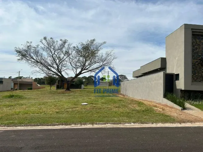 Terreno à venda, 253 m² por R$ 120.000,00 - Condomínio Bella Vitta - Bady Bassitt/SP